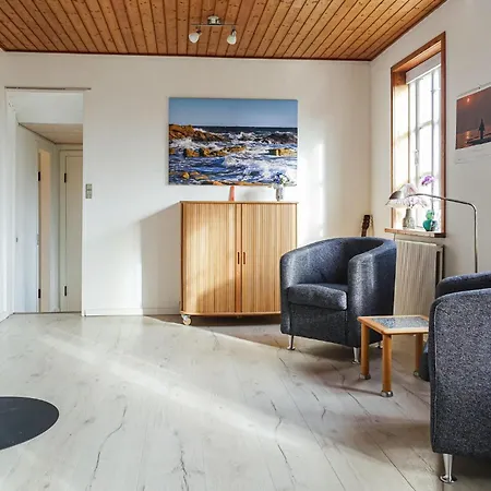 Ferienhaus Lovely In With Wifi *